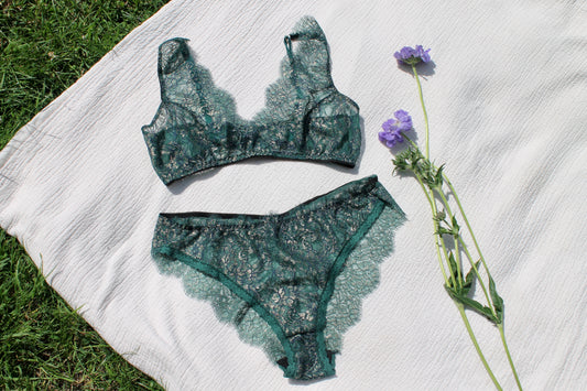 Green and gold lace underwear/ knickers